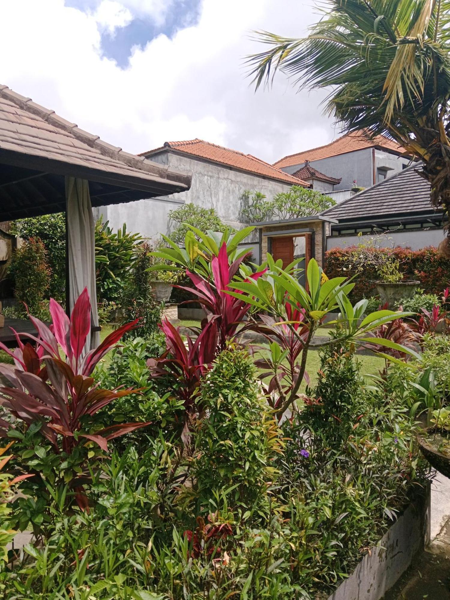 Muaya Villa Jimbaran Εξωτερικό φωτογραφία